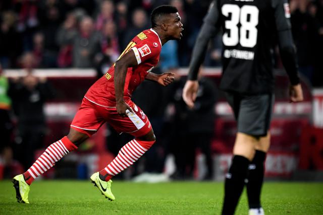 朱俊龙25+9孙铭徽15分广厦胜广州 陈盈骏30+9